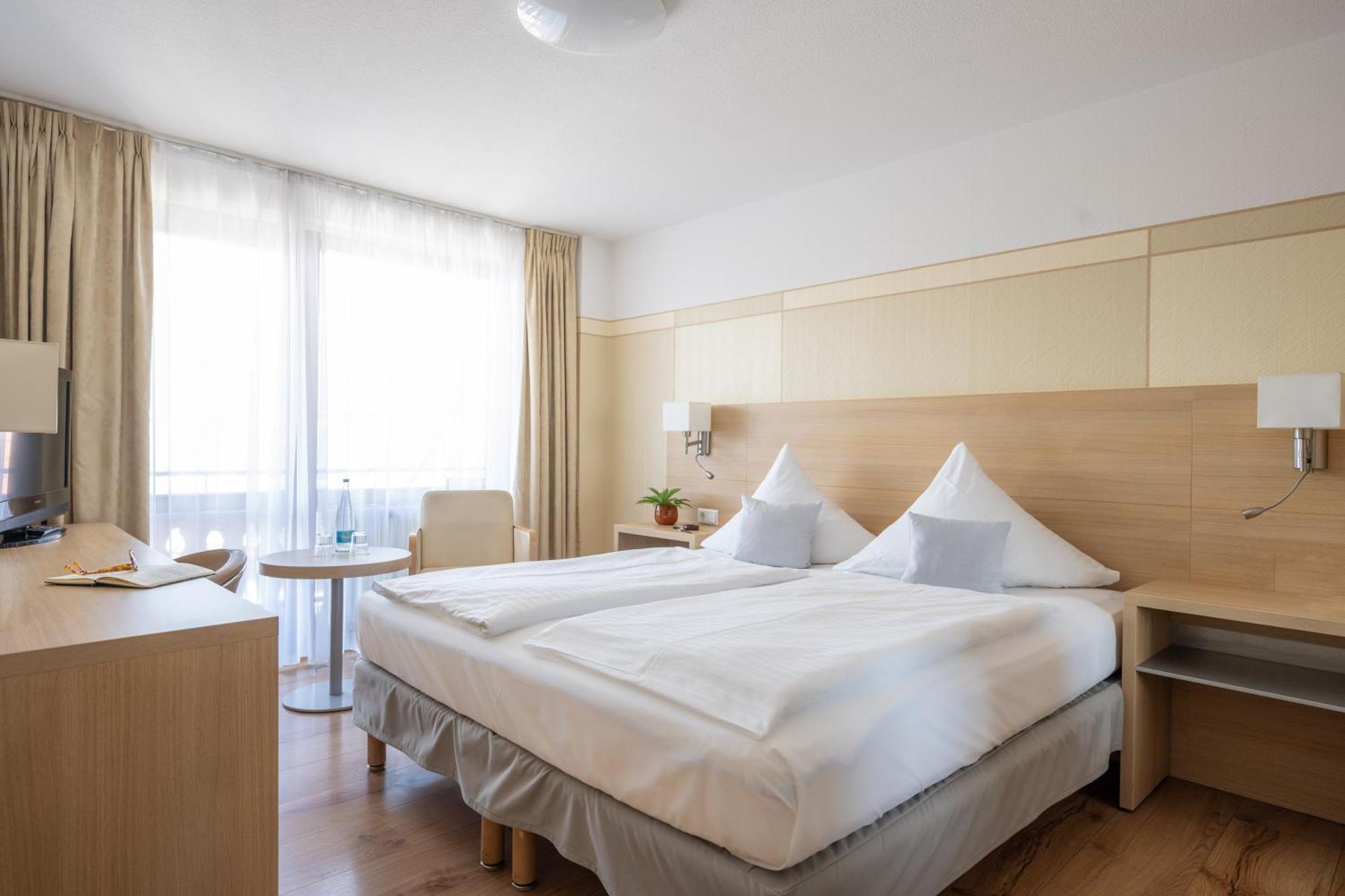 Hotel Gasthof Roessle Stetten am Kalten Markt Esterno foto